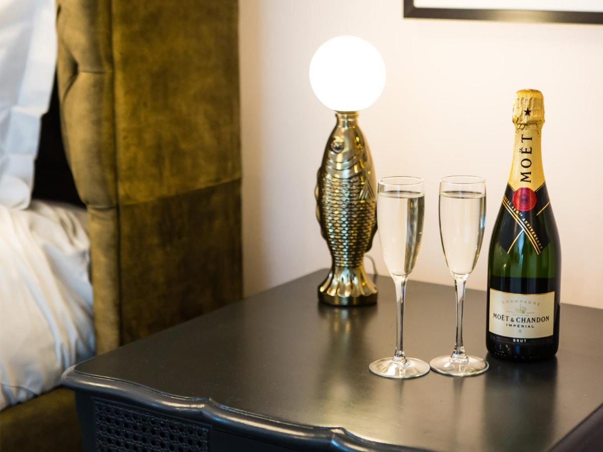 Maison Parfaite Yo1 - Exquisite 400 Year Old, City Centre Townhouse ヨーク エクステリア 写真