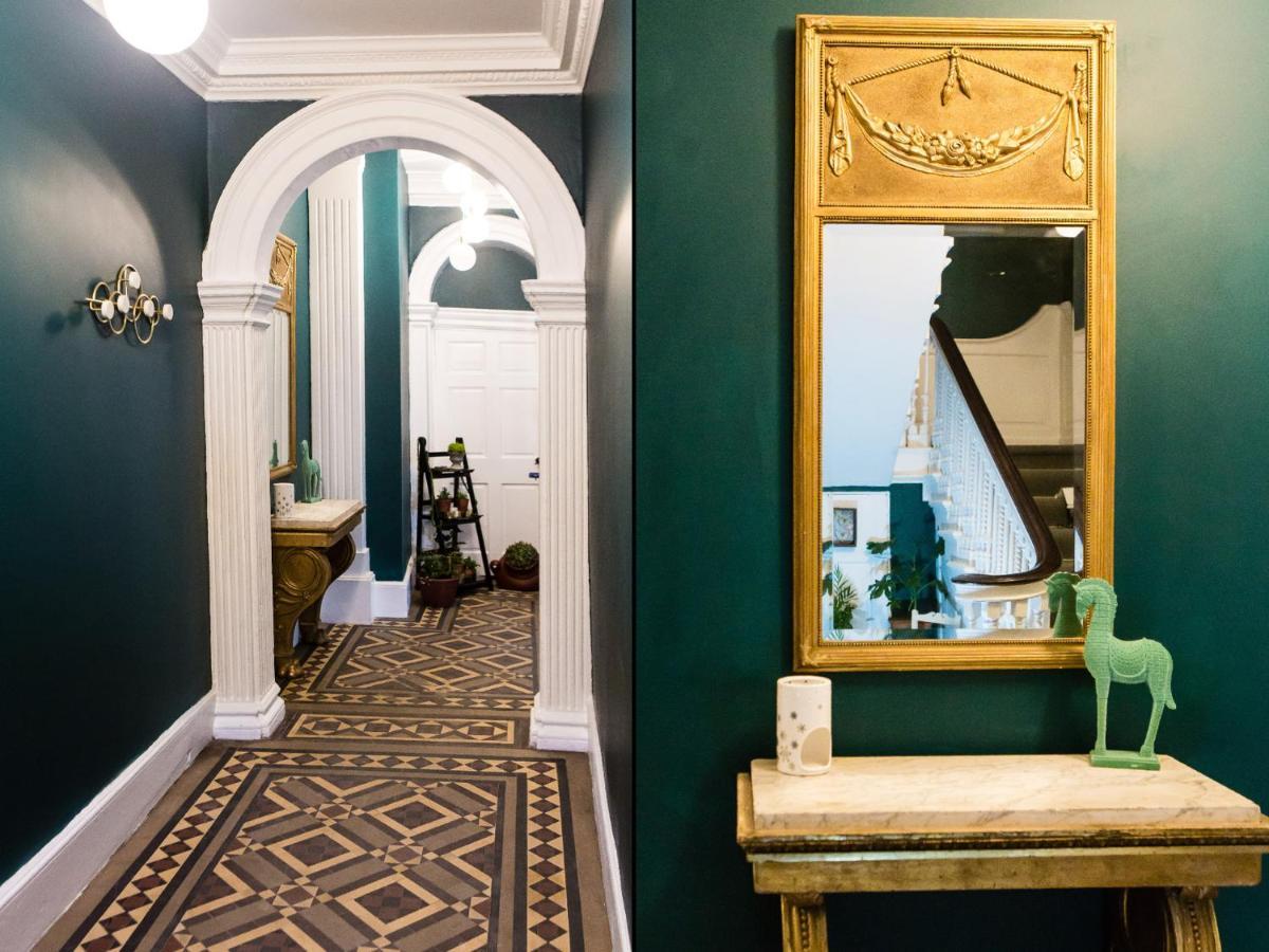 Maison Parfaite Yo1 - Exquisite 400 Year Old, City Centre Townhouse ヨーク エクステリア 写真
